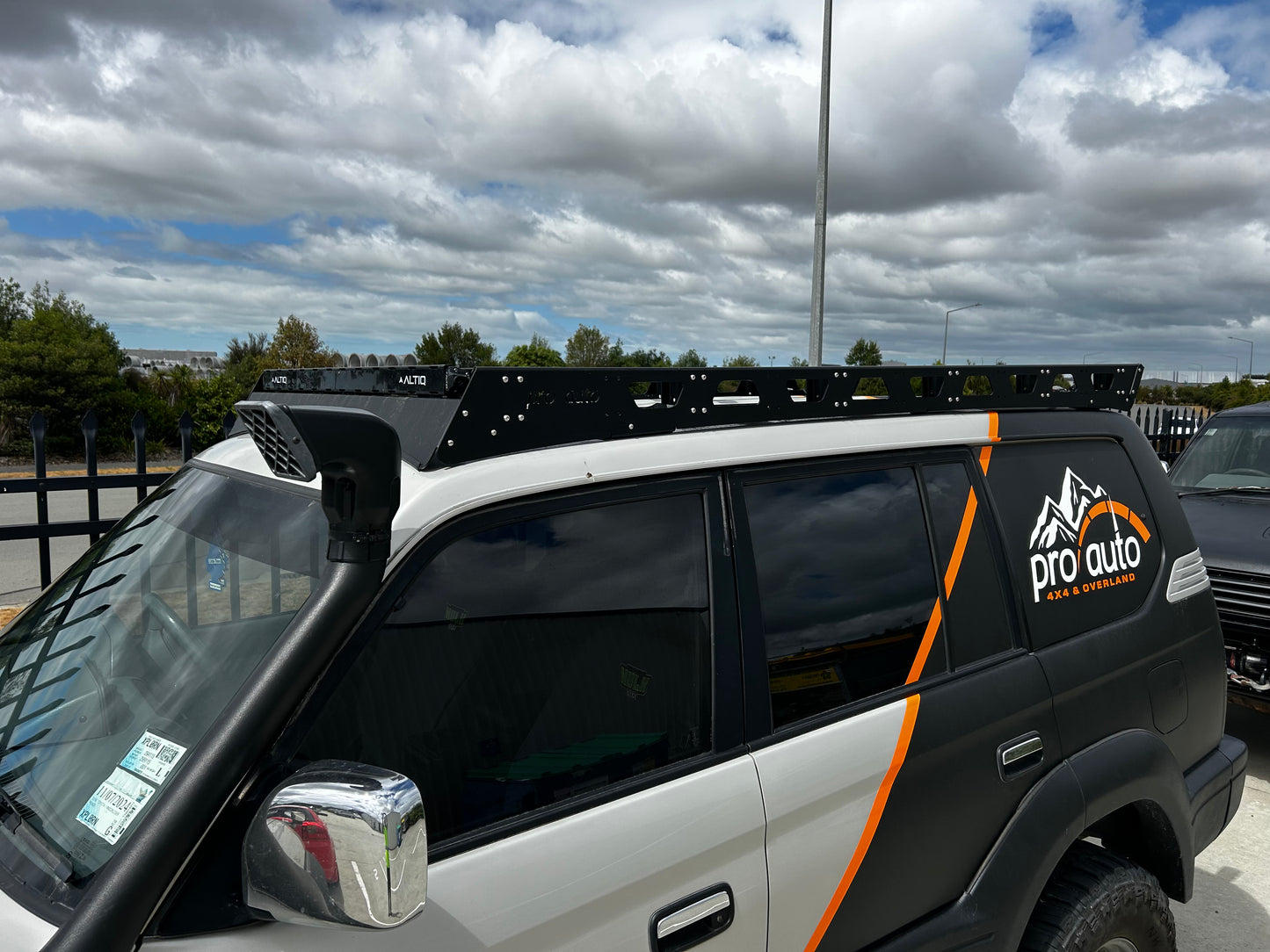 PA4X4 Custom Fit Alloy Roof Rack - KZJ95 Toyota Prado