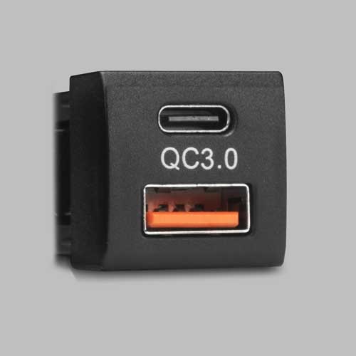 Altiq Square Push Switch